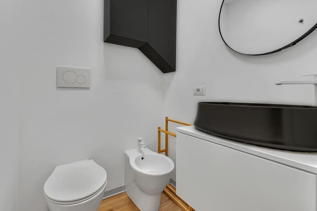 Alessia'S Flat - San Luigi Apartman Milánó Kültér fotó